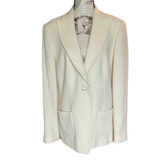 Talbots Jackets & Blazers - Talbots women’s wool pearl colored blazer size 12